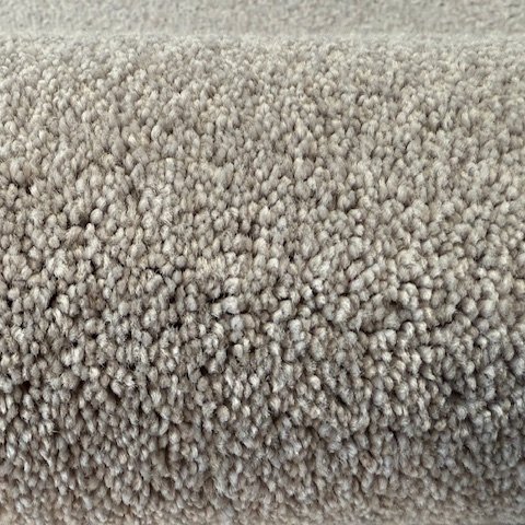 Saxon - Metal 68oz Nylon $2.24